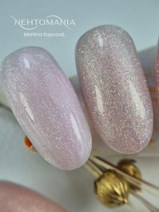 Slovy naší Marti ❤️ - Myslela jsem, že gel prostě nikdy nebude konzistence báze, které já prostě miluji díky rychlosti...